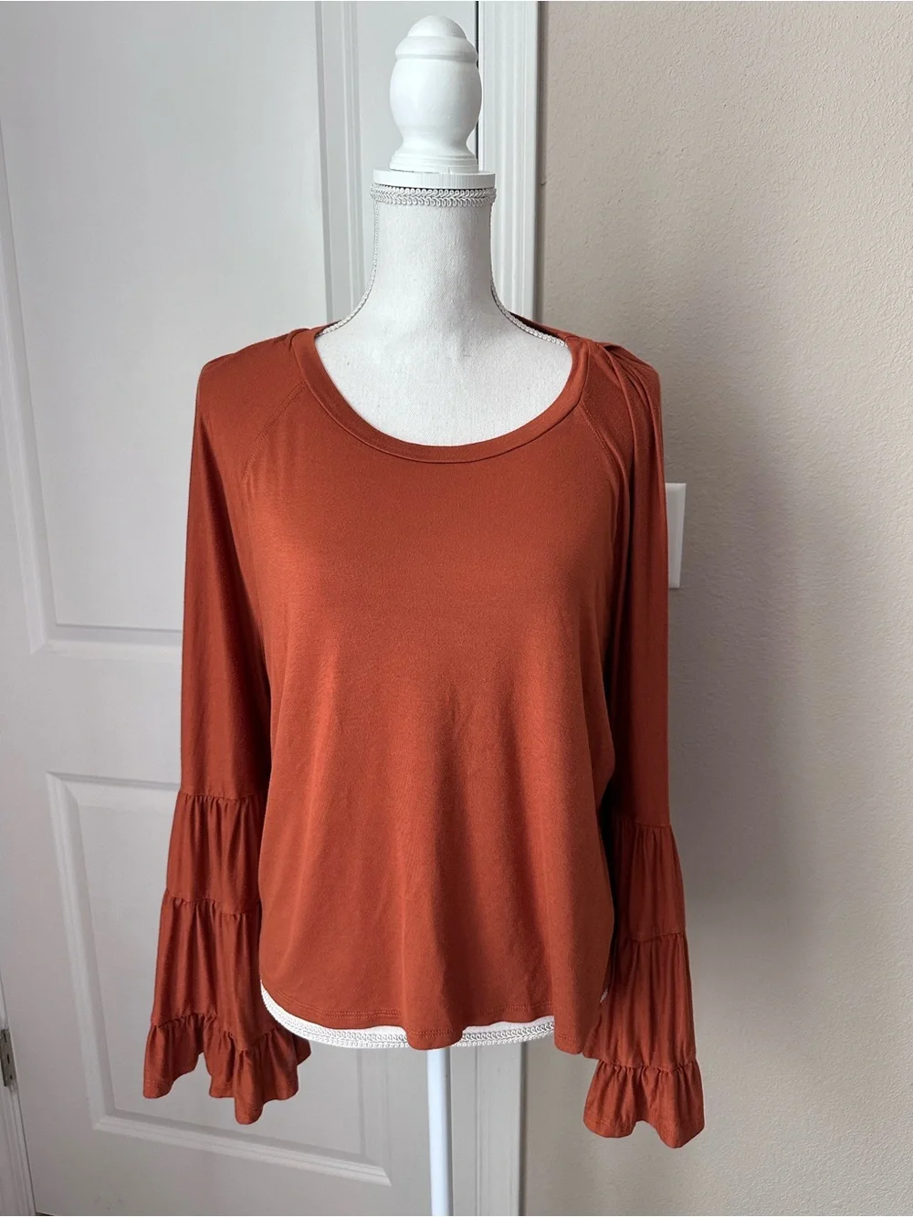 Rust Bell Sleeve Top - Picture 1 of 9